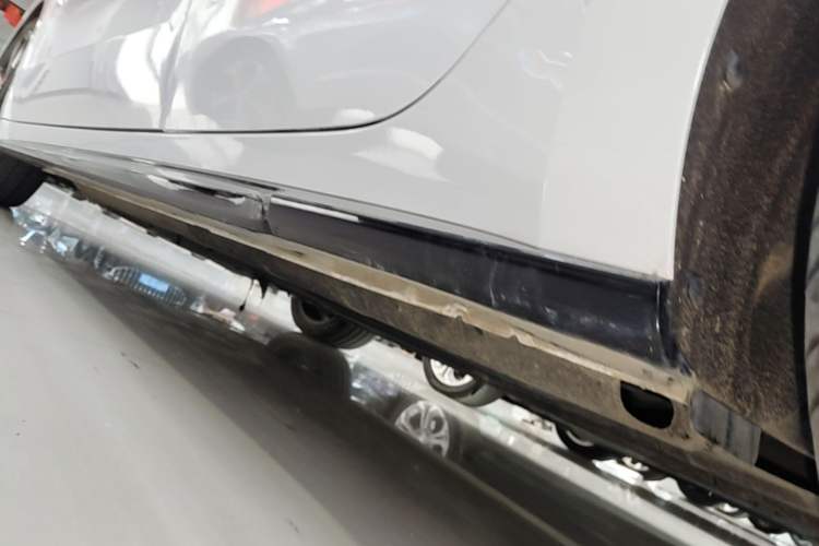 Used Hyundai Sonata 2022 380TGDi Automatic 20th Anniversary Edition Left Side Sill