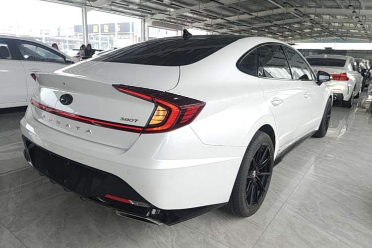 Used Hyundai Sonata 2022 380TGDi Automatic 20th Anniversary Edition Rear Right 45 Deg