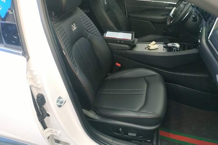 Used Hyundai Sonata 2022 270TGDi DCT 20th Anniversary Edition Right Front Seat