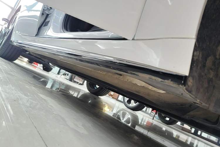 Used Hyundai Sonata 2022 380TGDi Automatic 20th Anniversary Edition Right Side Sill