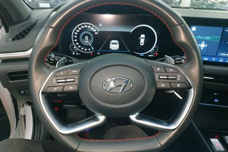 Used Hyundai Sonata 2022 270TGDi DCT 20th Anniversary Edition Steering Wheel
