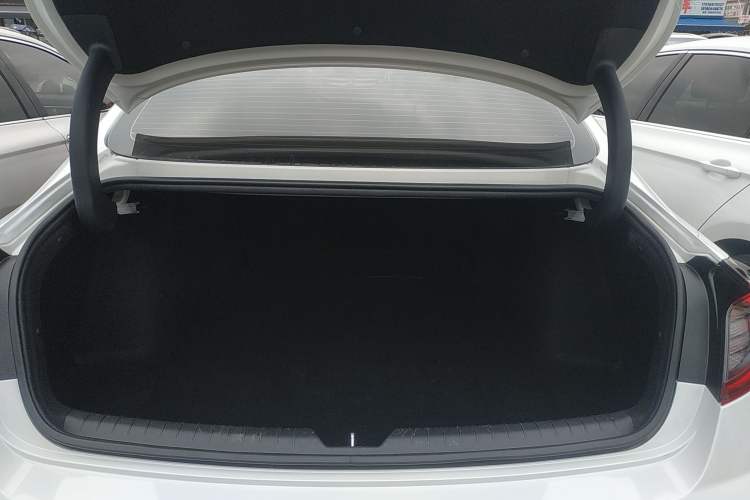 Used Hyundai Sonata 2022 380TGDi Automatic 20th Anniversary Edition Trunk