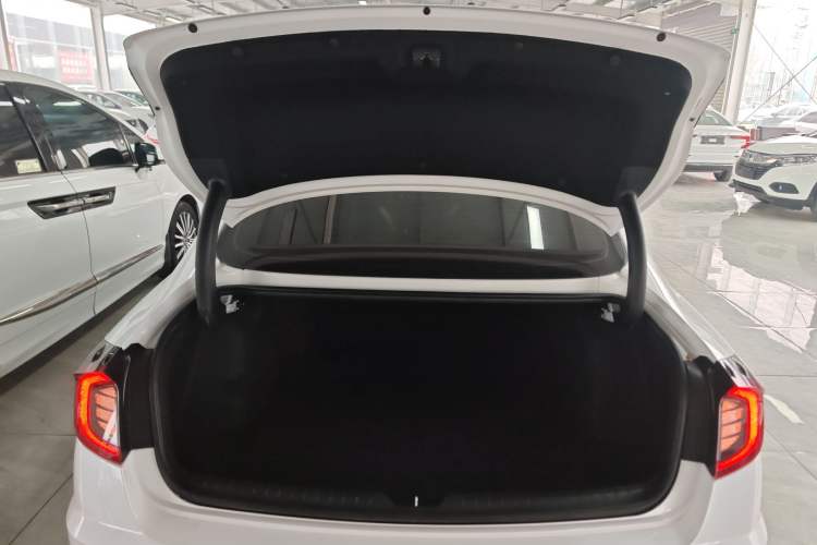 Used Hyundai Sonata 2022 380TGDi Automatic 20th Anniversary Edition Trunk