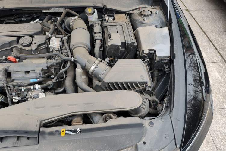 Used Hyundai Sonata 2024 1.5T Pro Engine Bay Left
