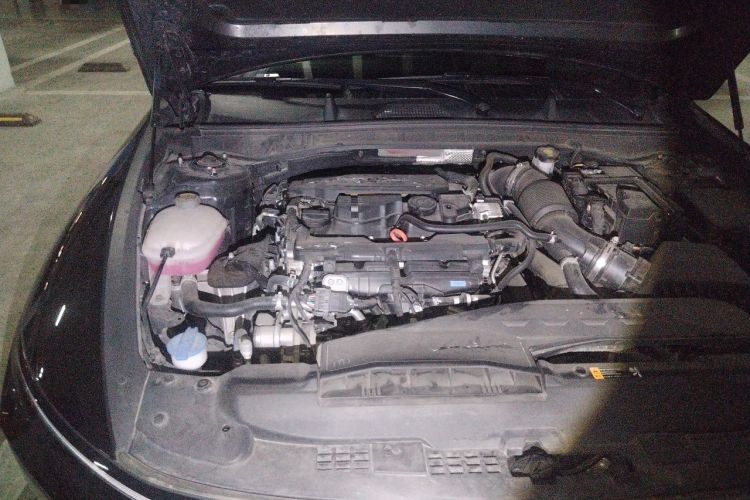 Used Hyundai Sonata 2024 1.5T Pro Engine Bay Right