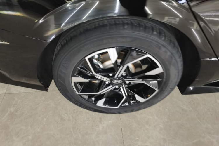 Used Hyundai Sonata 2024 1.5T Pro Exterior 2
