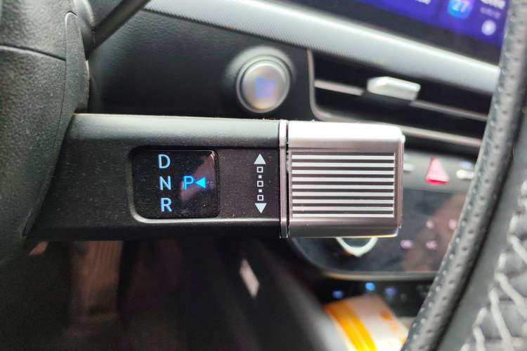 Used Hyundai Sonata 2024 1.5T Pro Gear Lever