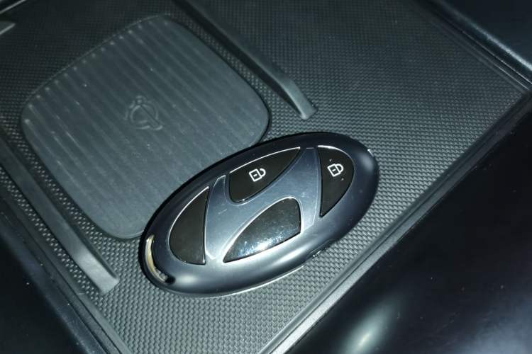 Used Hyundai Sonata 2024 1.5T Pro Interior 1