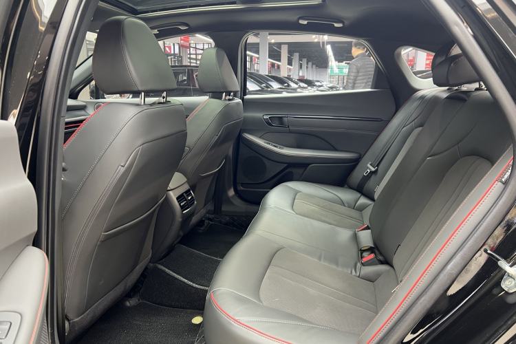 Used Hyundai Sonata 2024 2.0T N Line Max Interior 10