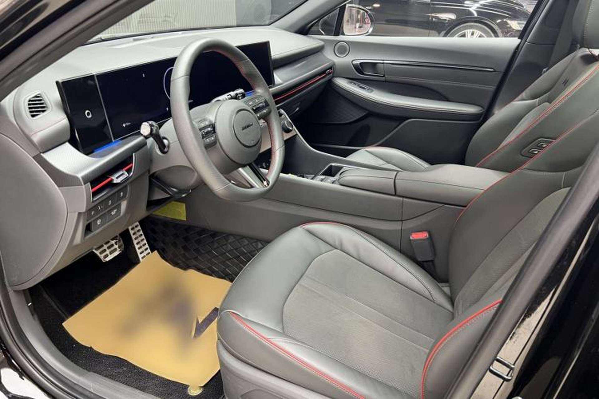 Used Hyundai Sonata 2024 2.0T N Line Max Interior 7
