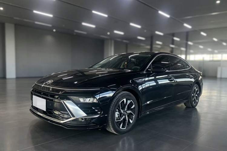 Hyundai Sonata 2024 1.5T Pro