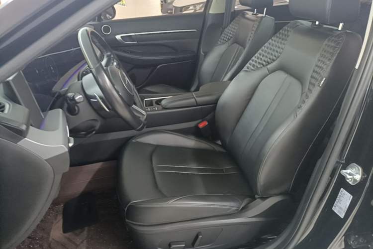 Used Hyundai Sonata 2024 1.5T Pro Left Front Seat