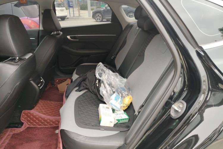 Used Hyundai Sonata 2024 1.5T Pro Left Rear Seat