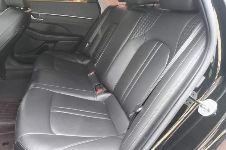 Used Hyundai Sonata 2024 1.5T Pro Left Rear Seat