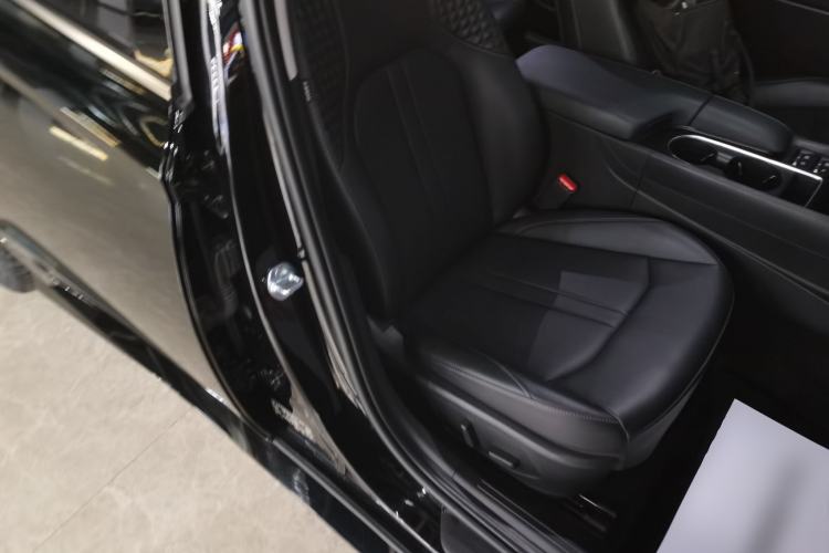 Used Hyundai Sonata 2024 1.5T Pro Right Front Seat