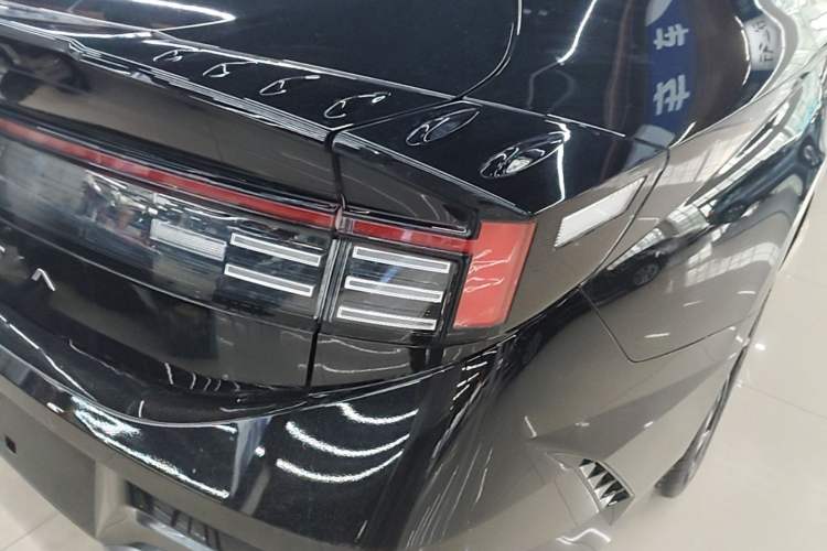 Used Hyundai Sonata 2024 1.5T Max Right Rear Taillight