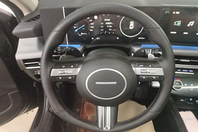 Used Hyundai Sonata 2024 1.5T Max Steering Wheel