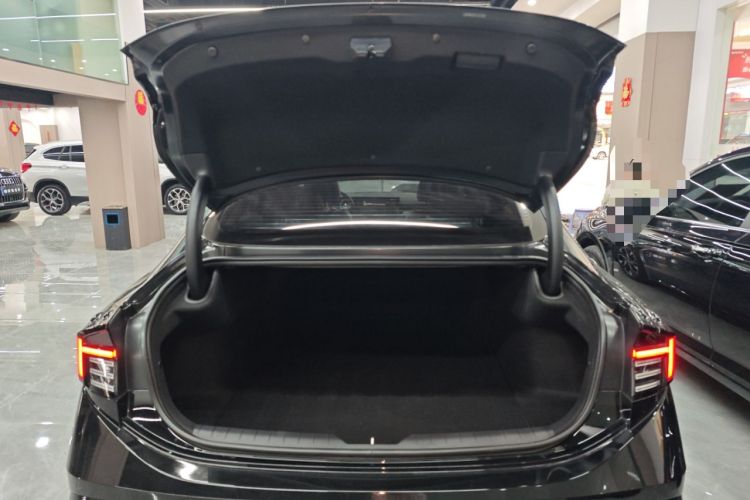 Used Hyundai Sonata 2024 1.5T Pro Trunk