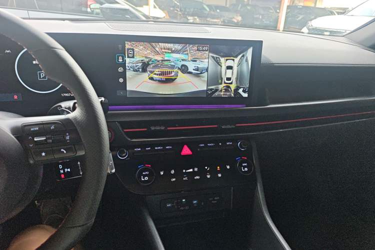 Used Hyundai Sonata 2024 2.0T N Line Pro Audio And AC Panel