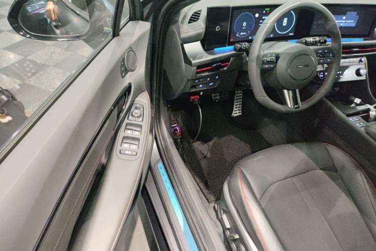 Used Hyundai Sonata 2024 2.0T N Line Max Driver Seat