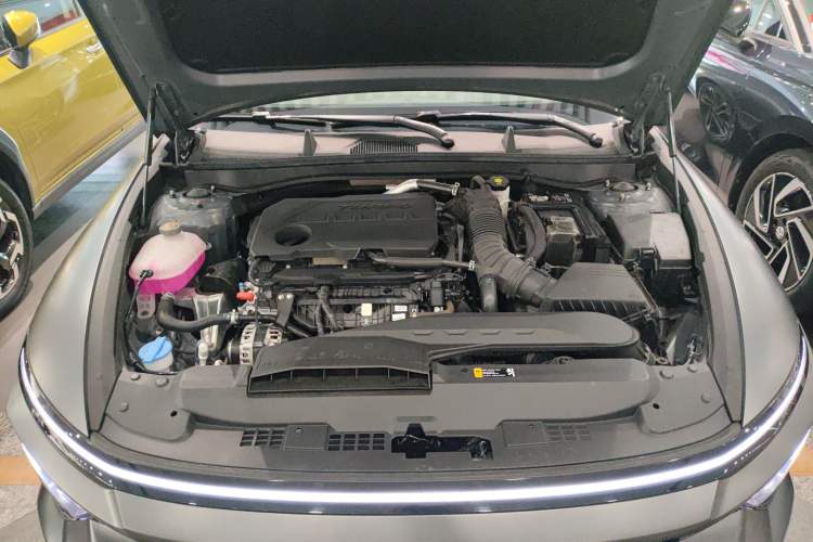 Used Hyundai Sonata 2024 2.0T N Line Max Engine Bay