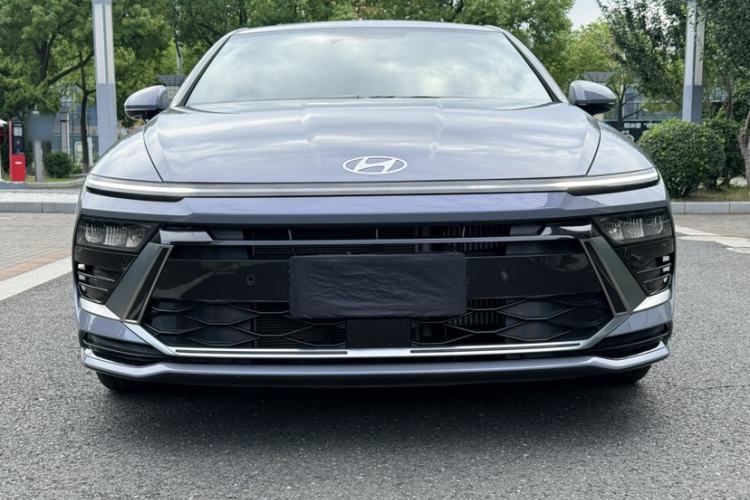 Used Hyundai Sonata 2024 1.5T Pro Exterior 1