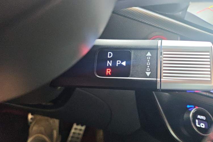 Used Hyundai Sonata 2024 2.0T N Line Pro Gear Lever