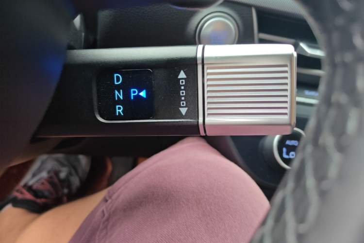 Used Hyundai Sonata 2024 1.5T Pro Gear Lever