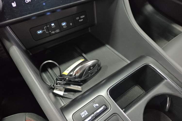 Used Hyundai Sonata 2024 2.0T N Line Max Interior 1