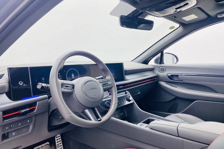 Used Hyundai Sonata 2024 2.0T N Line Max Interior 1