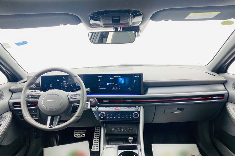Used Hyundai Sonata 2024 2.0T N Line Max Interior 2