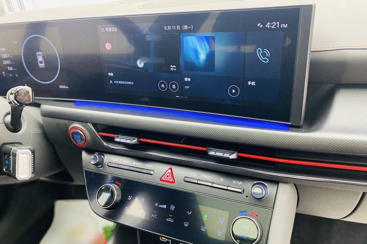 Used Hyundai Sonata 2024 2.0T N Line Max Interior 4