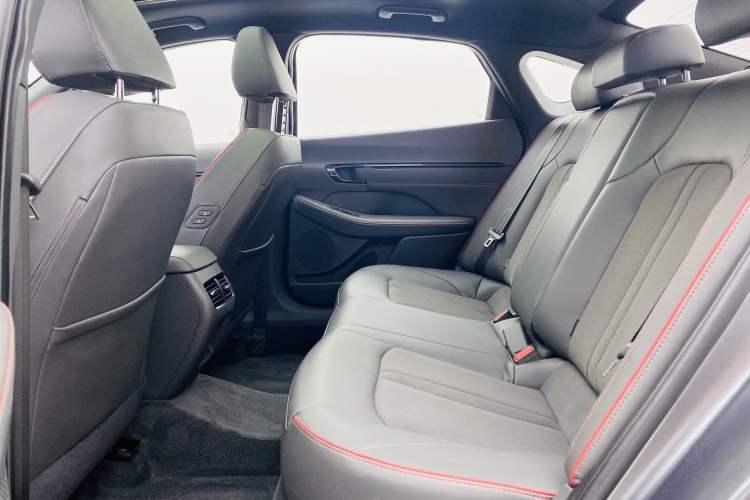 Used Hyundai Sonata 2024 2.0T N Line Max Interior 7