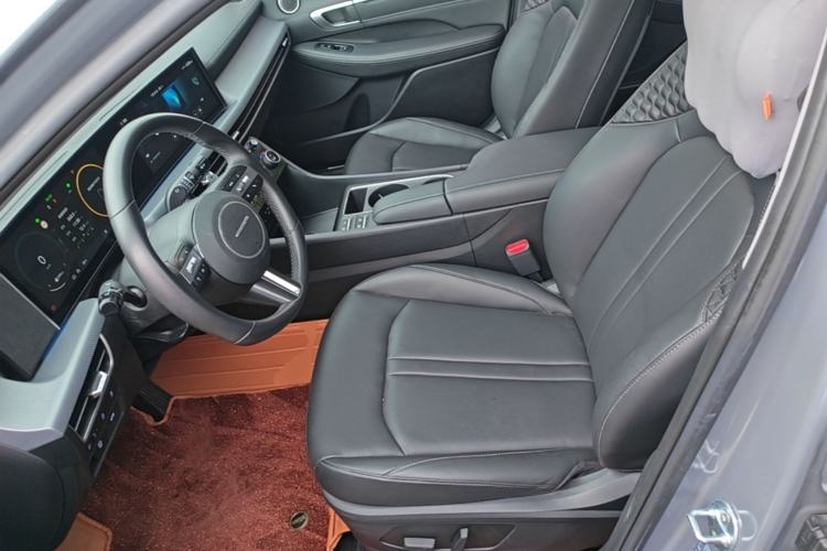 Used Hyundai Sonata 2024 1.5T Pro Left Front Seat