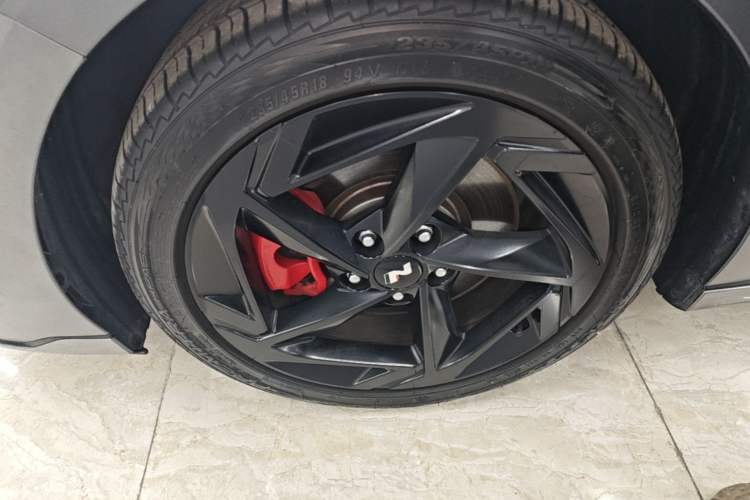 Used Hyundai Sonata 2024 2.0T N Line Air Left Front Wheel Hub