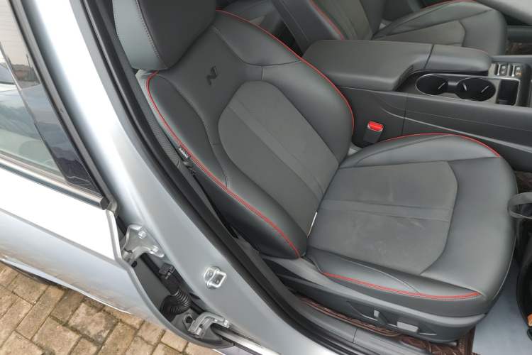 Used Hyundai Sonata 2024 2.0T N Line Air Right Front Seat