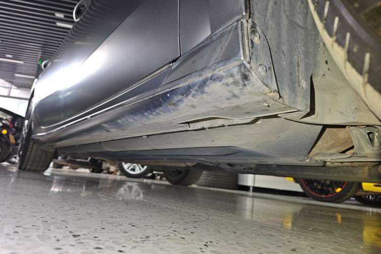Used Hyundai Sonata 2024 2.0T N Line Max Right Side Sill