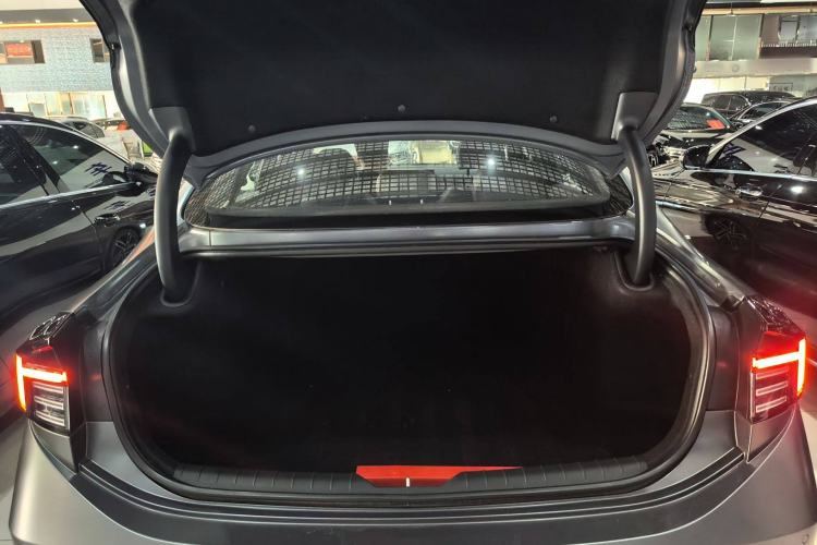 Used Hyundai Sonata 2024 2.0T N Line Max Trunk