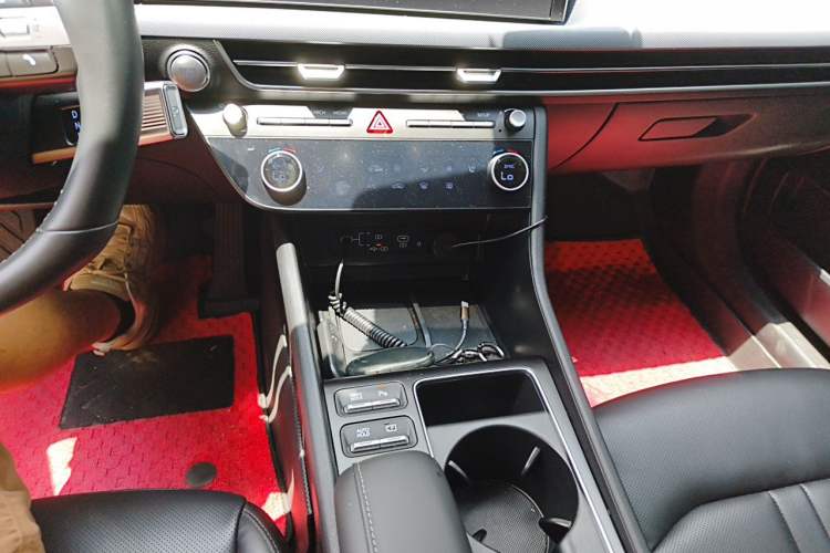 Used Hyundai Sonata 2024 1.5T Pro Gear Lever