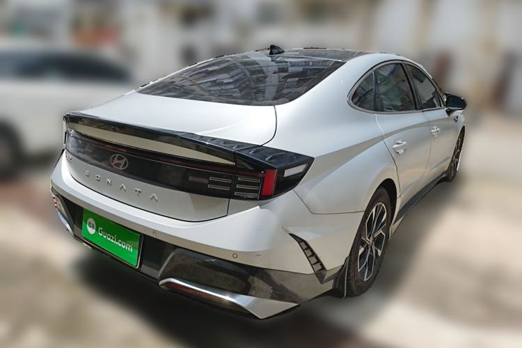 Used Hyundai Sonata 2024 1.5T Pro Rear Right 45 Deg