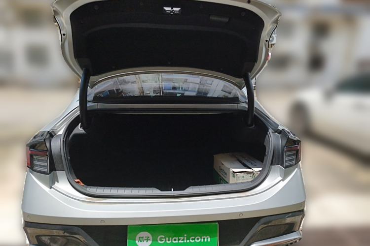 Used Hyundai Sonata 2024 1.5T Pro Trunk