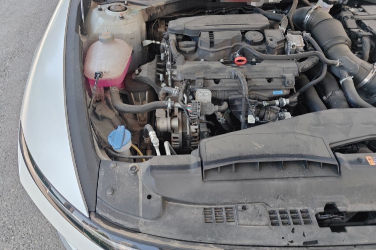 Used Hyundai Sonata 2024 1.5T Pro Engine Bay Right