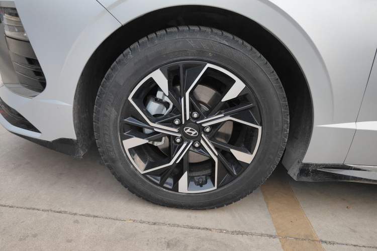 Used Hyundai Sonata 2024 1.5T Pro Exterior 4