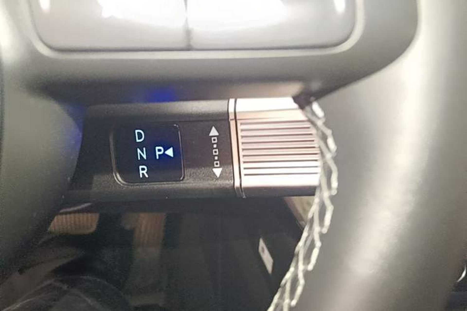 Used Hyundai Sonata 2024 1.5T Pro Gear Lever