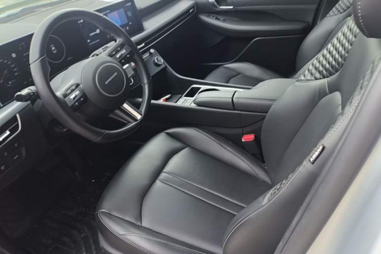 Used Hyundai Sonata 2024 1.5T Pro Left Front Seat