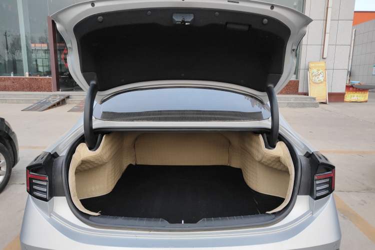 Used Hyundai Sonata 2024 1.5T Pro Trunk