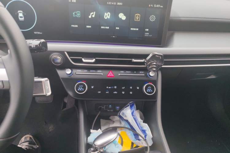 Used Hyundai Sonata 2024 1.5T Pro Audio And AC Panel