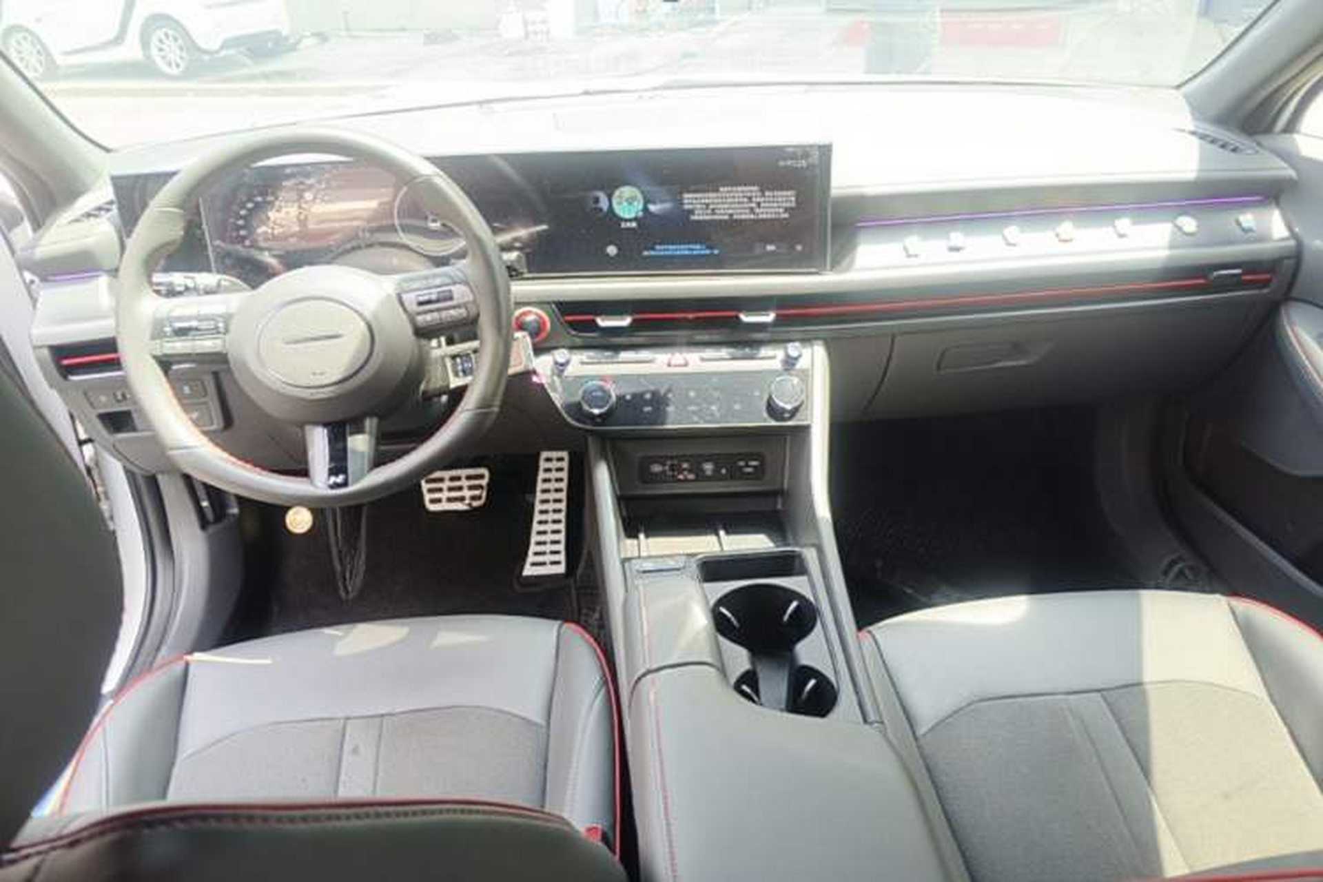 Used Hyundai Sonata 2024 2.0T N Line Pro Center Console