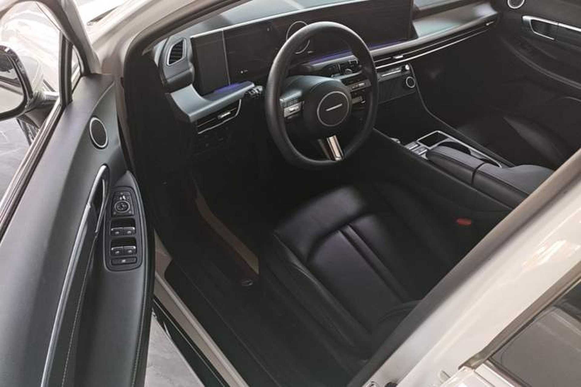 Used Hyundai Sonata 2024 1.5T Pro Driver Seat