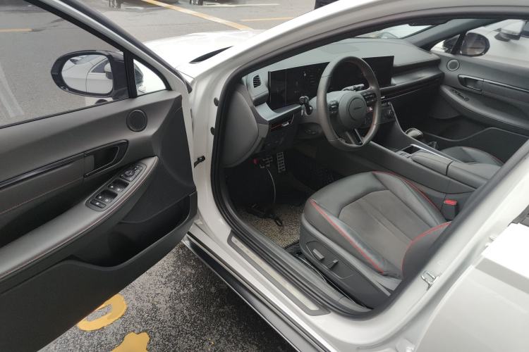 Used Hyundai Sonata 2024 2.0T N Line Pro Driver Seat